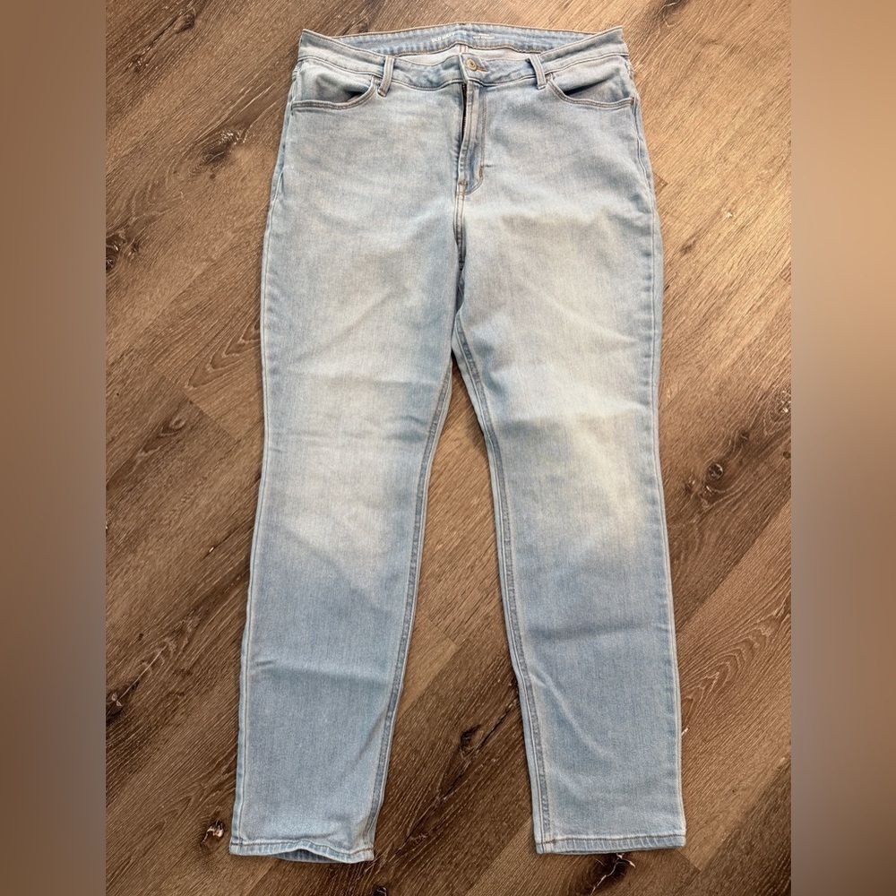 Old navy high rise wow skinny jeans